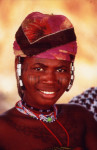 Žena z kmene Peulh v kočovné vesnici Boro Goh nedaleko Prakou, Benin.